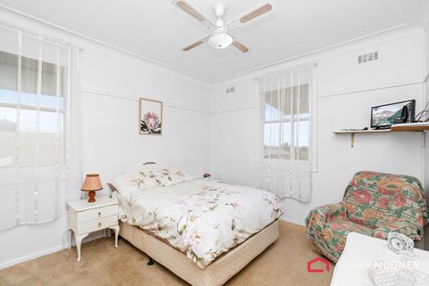 Property photo of 53 Phillip Avenue Mount Austin NSW 2650