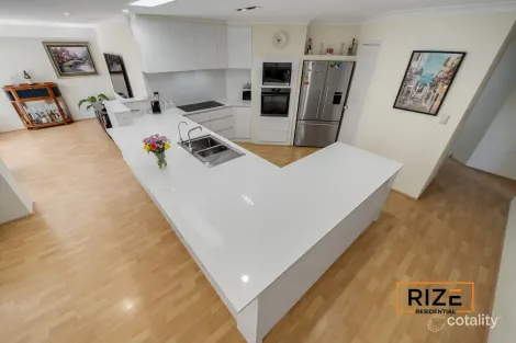 Property photo of 4 Kirkcaldy Terrace Hocking WA 6065