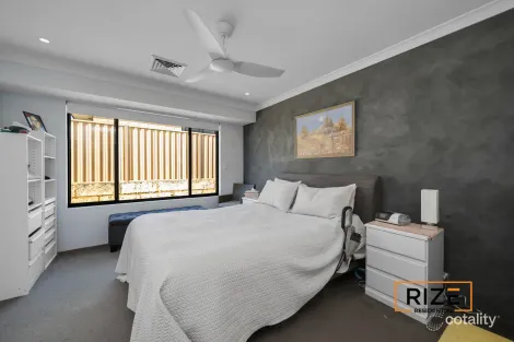 Property photo of 4 Kirkcaldy Terrace Hocking WA 6065