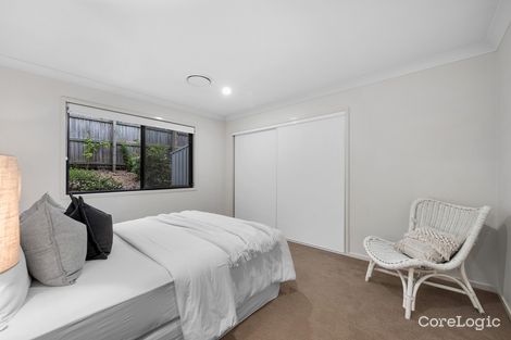 Property photo of 25 Trenton Street Kenmore QLD 4069