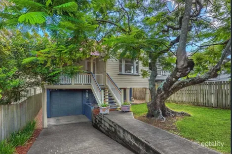 62 Bennetts Rd, Camp Hill, QLD 4152