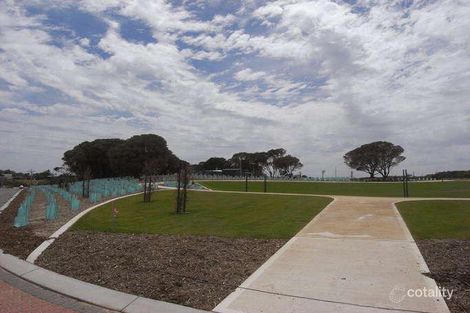 10 Retreat Bvd, Port Denison, WA 6525