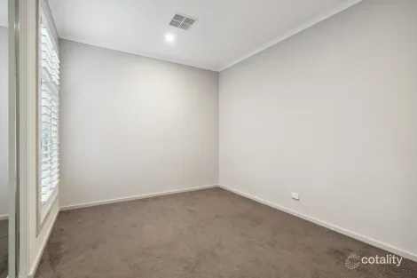 Property photo of 10 Croft Lane Mount Barker SA 5251