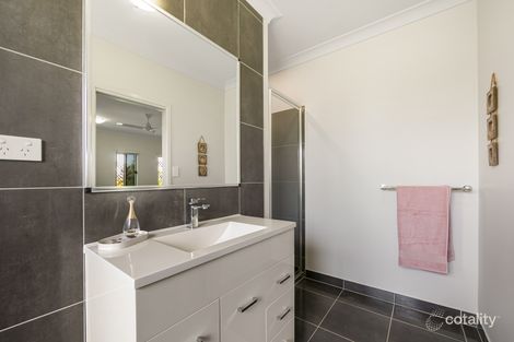 Property photo of 14 Supplejack Court Mount Low QLD 4818