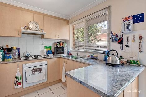 Property photo of 2/17 Warwick Road Greensborough VIC 3088