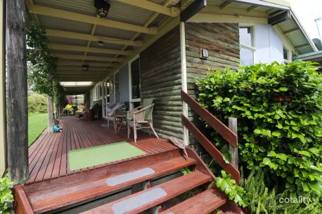 Property photo of 51 Betka Road Mallacoota VIC 3892