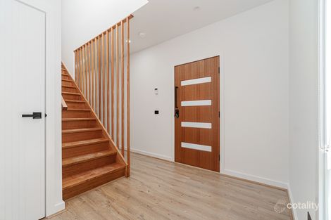 Property photo of 36 Truscott Avenue Roxburgh Park VIC 3064