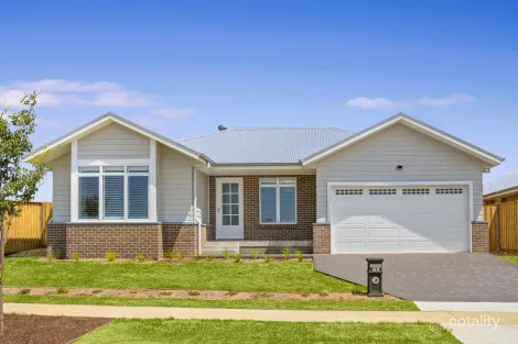 36 Ellwood Way, Moss Vale, NSW 2577