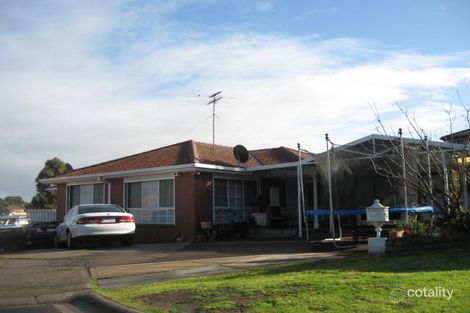 21 Green Valley Gr, Meadow Heights, VIC 3048