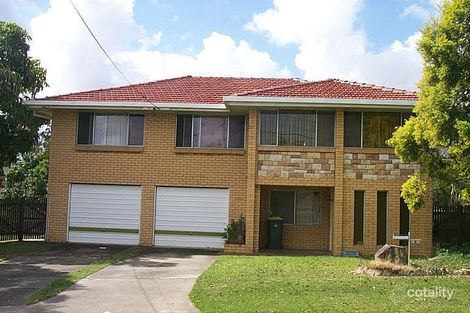 Property photo of 6 Linfield Street Mansfield QLD 4122