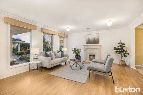 Property photo of 60 Albert Place Dingley Village VIC 3172