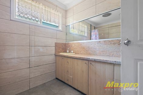 Property photo of 14 Hackett Street Bellevue WA 6056