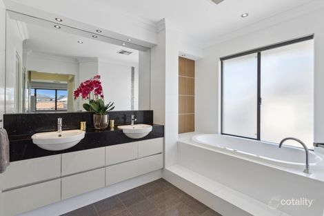 Property photo of 12 McCoy Lane Dianella WA 6059