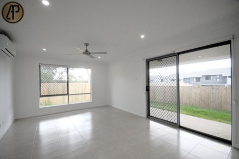 Property photo of 24 Avington Street Doolandella QLD 4077