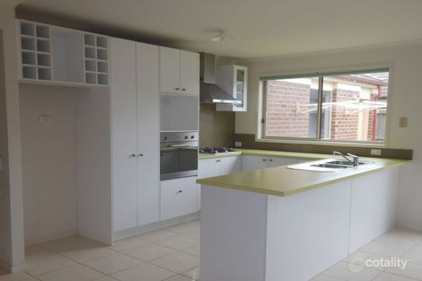Property photo of 8 Jennings Court Narre Warren South VIC 3805