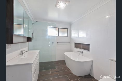 Property photo of 15 The Avenue Warrimoo NSW 2774