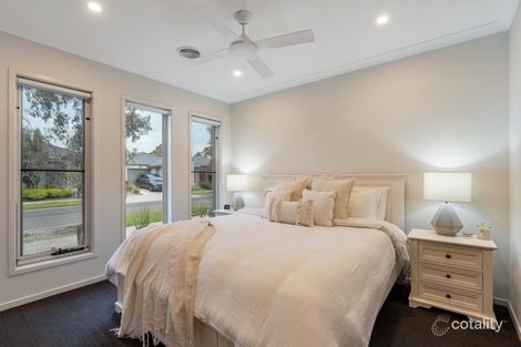 Property photo of 41 Castor Way Mickleham VIC 3064