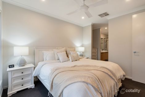 Property photo of 41 Castor Way Mickleham VIC 3064