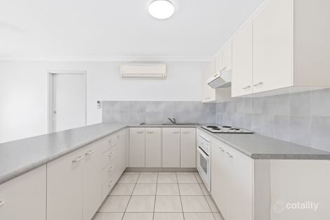 Property photo of 9/11 Meadow Place Middle Park QLD 4074