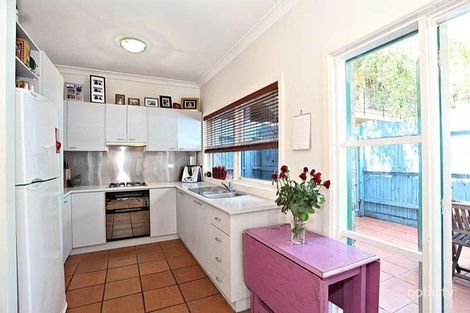 4/38 Kingsley St, Elwood, VIC 3184