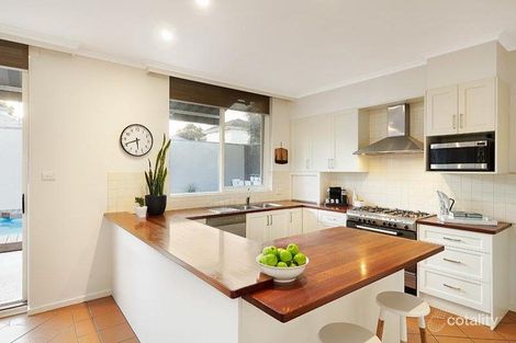 Property photo of 14 Imperial Avenue Caulfield South VIC 3162