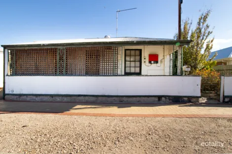 25 Goyder St, Kadina, SA 5554