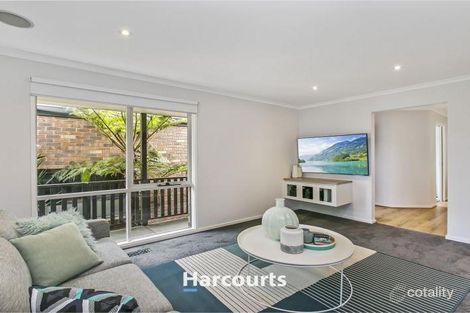 Property photo of 10 Greendale Court Narre Warren VIC 3805