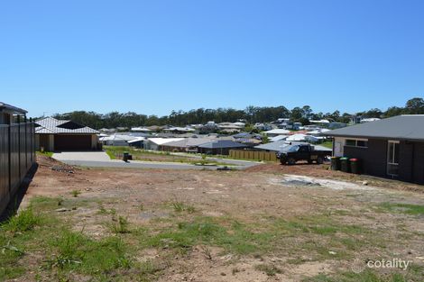 1 Humpback Cres, Safety Beach, NSW 2456