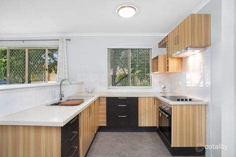 Property photo of 2/75 Crawford Road Wynnum West QLD 4178