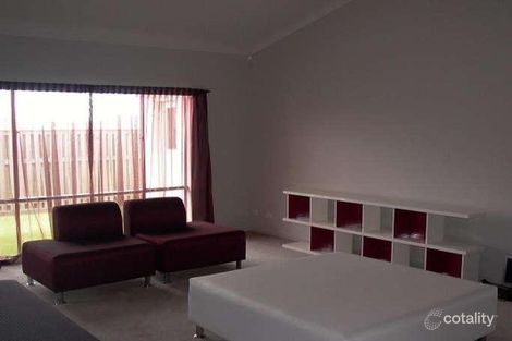 Property photo of 5 Beerwah Street Pacific Pines QLD 4211