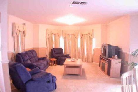 Property photo of 12 Augusta Close Cranbourne VIC 3977