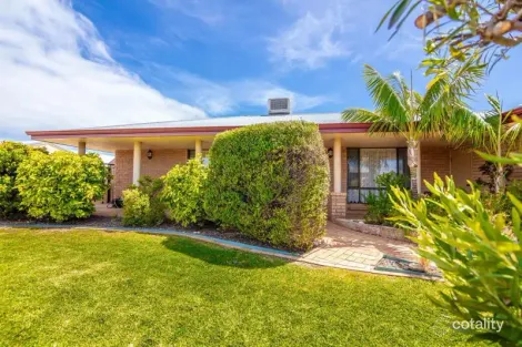 Property photo of 39 Heales Way Green Head WA 6514
