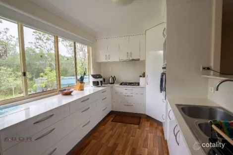 Property photo of 16 Cherwell Crescent Pacific Haven QLD 4659