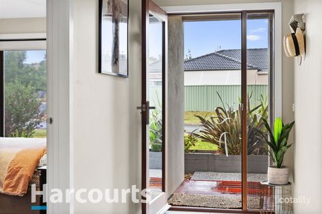 Property photo of 8 Orbost Drive Miners Rest VIC 3352