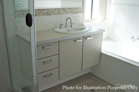 Property photo of 21 Shaw Place Redland Bay QLD 4165