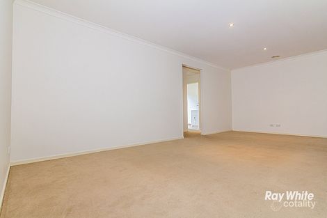 Property photo of 7 Snowdonia Road Cranbourne North VIC 3977