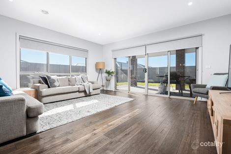 Property photo of 181 Dyson Drive Alfredton VIC 3350