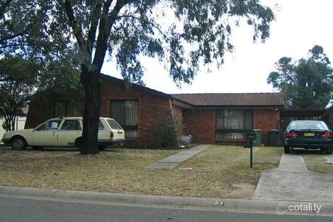 51 Madison Cct, St Clair, NSW 2759