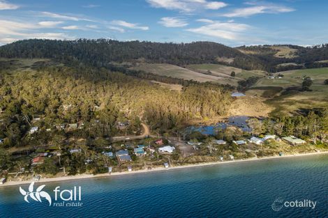 Property photo of 4 Cox Drive Dennes Point TAS 7150