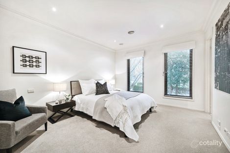 Property photo of 18 Chatsworth Road Prahran VIC 3181