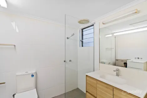 Property photo of 6/49-51 Digger Street Cairns North QLD 4870