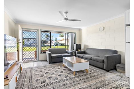 2/13f Wyndham Ave, Southport, QLD 4215