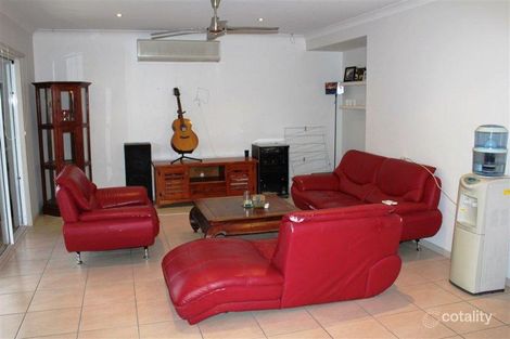 Property photo of 2/42 Margaret Street Southport QLD 4215