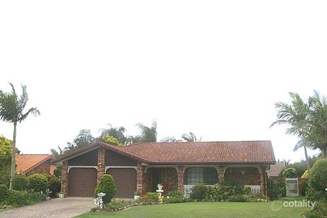 74 Cadogan St, Carindale, QLD 4152