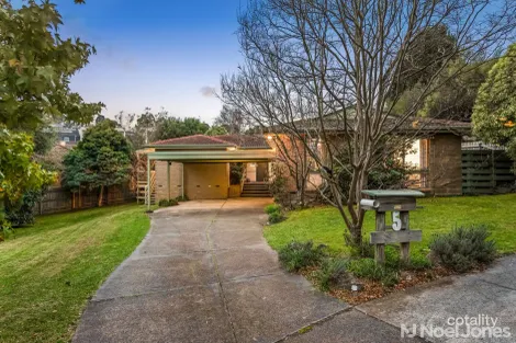 5 WHISTLEWOOD CL, DONCASTER EAST, VIC 3109