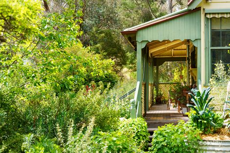 Property photo of 2 Cornish Lane Vaughan VIC 3451