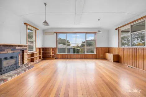 Property photo of 4 Verona Street Dromana VIC 3936