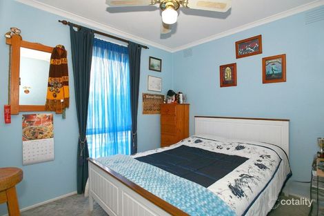 Property photo of 2 Gray Street Cranbourne North VIC 3977