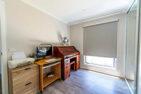 Property photo of 41 Murray Square Apollo Bay VIC 3233