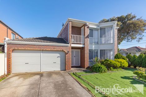 Property photo of 41 Kallara Grove Maribyrnong VIC 3032